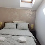 Cosy 2 Bedroom In New Town Daire Braşov
