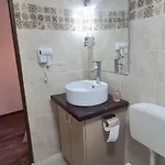 Daire Cosy 2 Bedroom In New Town Braşov