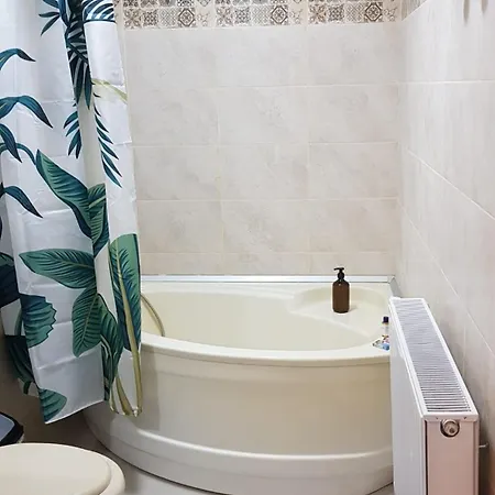 Apartman Cosy 2 Bedroom In New Town *