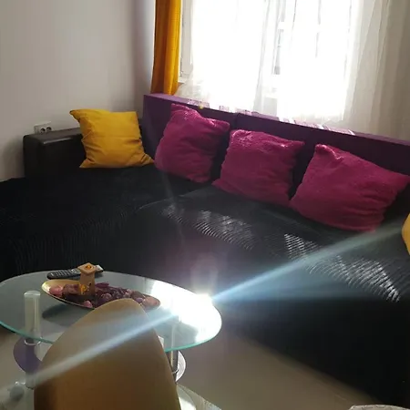 Cosy 2 Bedroom In New Town * Braşov