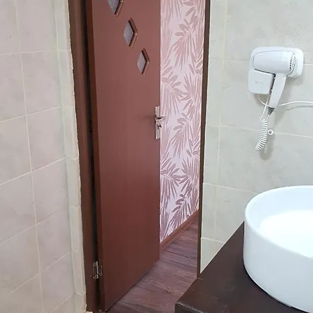 Cosy 2 Bedroom In New Town شقة براشوف