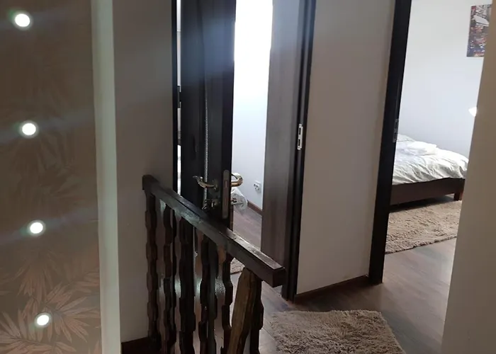 Cosy 2 Bedroom In New Town Apartment Brasov